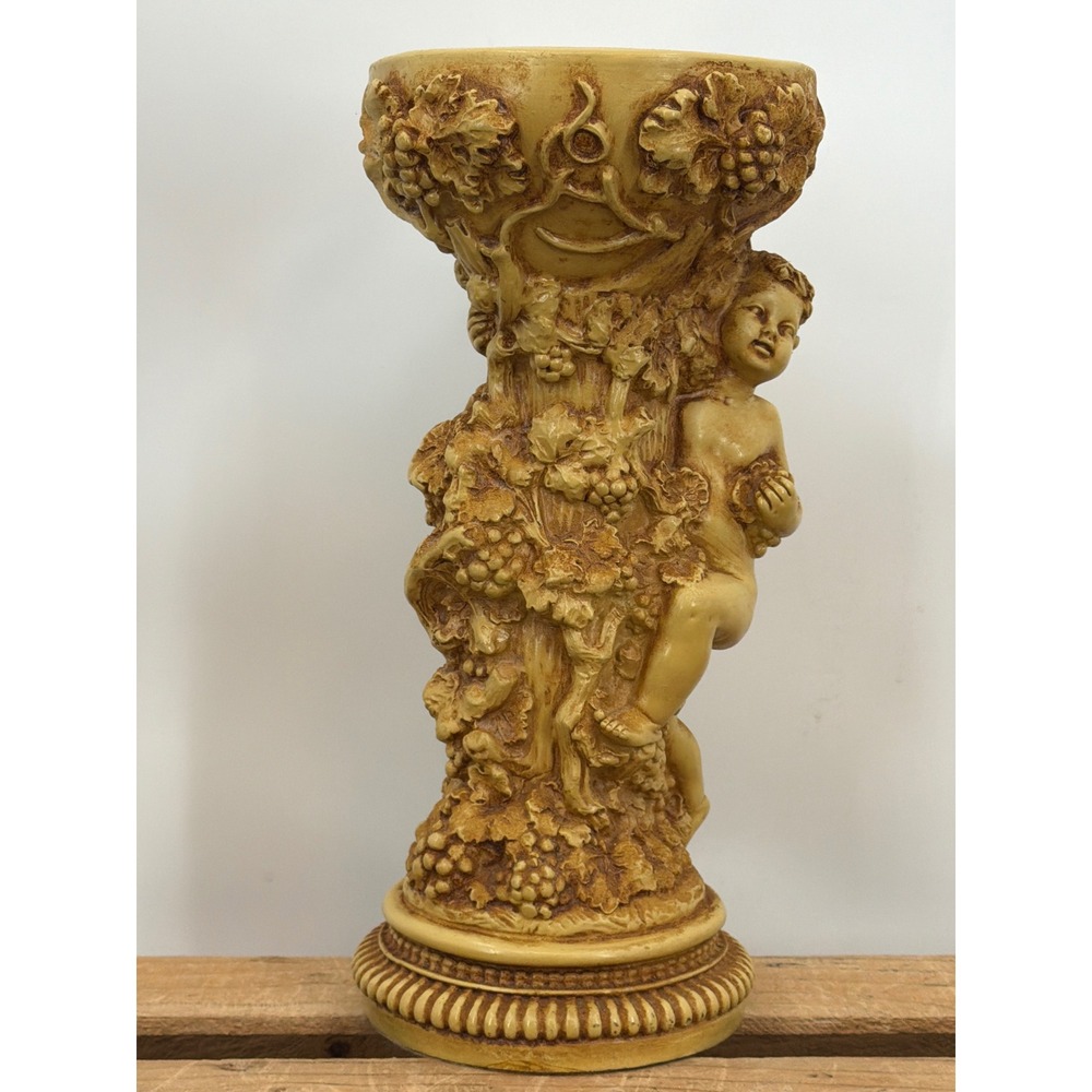 Vintage 1967 Universal Statuary Corp Cherub Grapevine Pedestal Plant Stand 13"